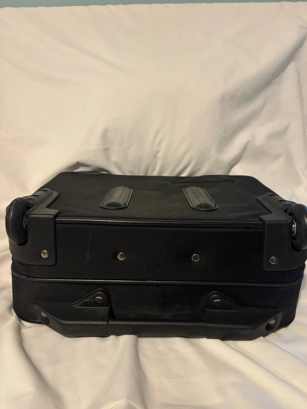 NEW Kenneth Cole Reaction Rolling Laptop Briefcase Business Travel Bag